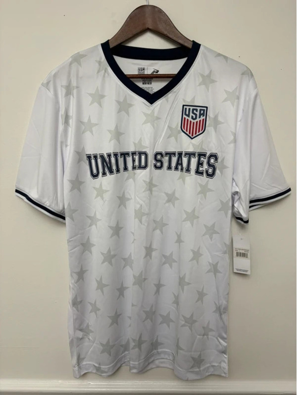 U.S. Soccer USA White Star Print Jersey Large NWT